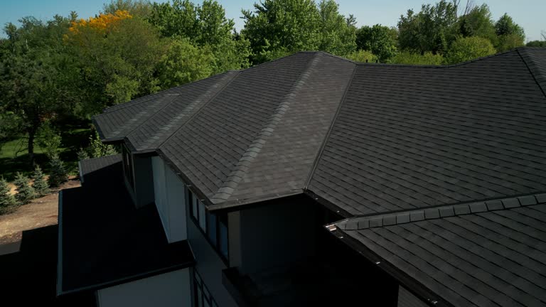 Best Emergency Roof Repair Services  in Cresco, IA